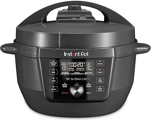 Wide base seven quart black cooker